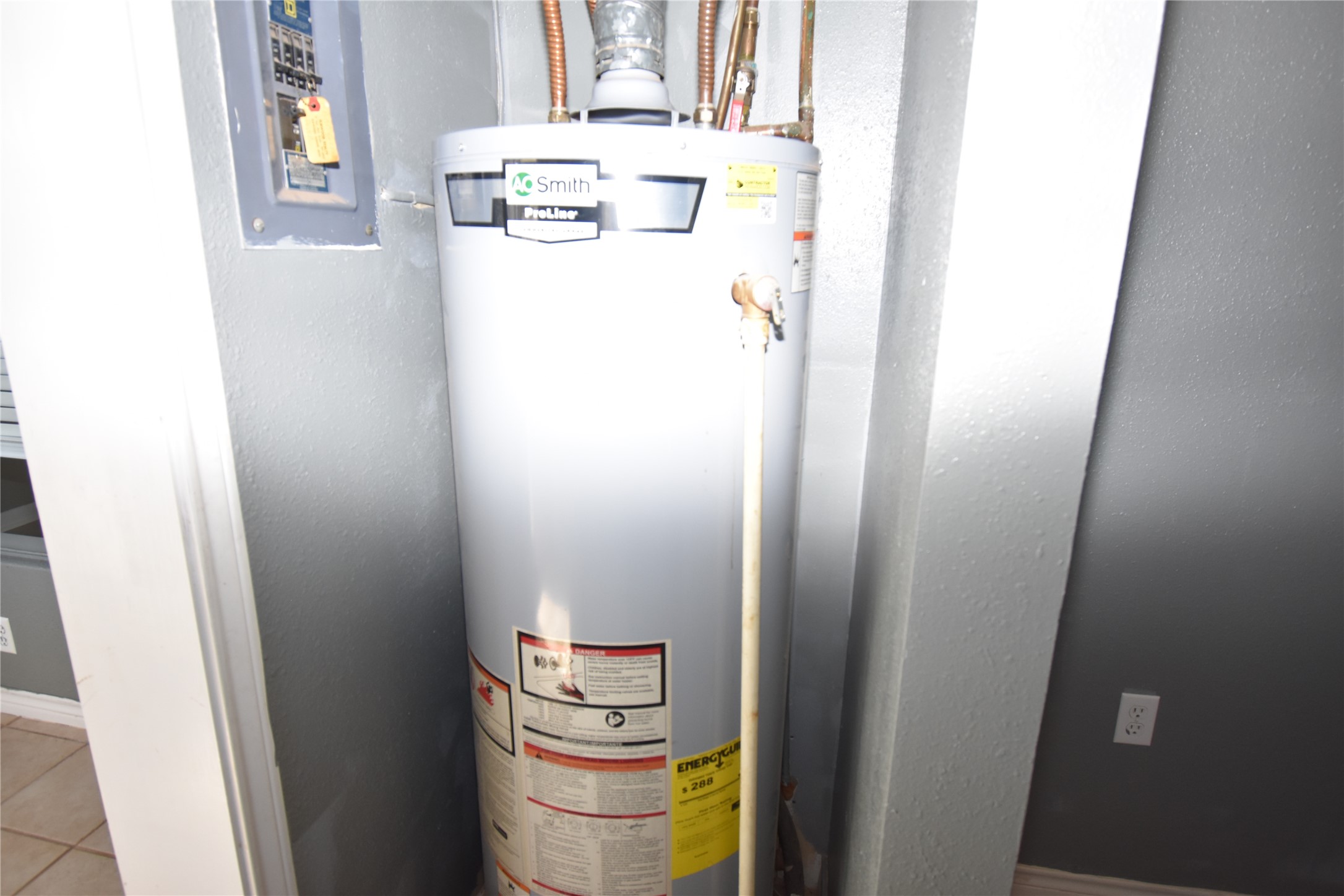 115 Neal Road Wharton, TX 77488 - Photo 45 of 45 HOTWATER HEATER