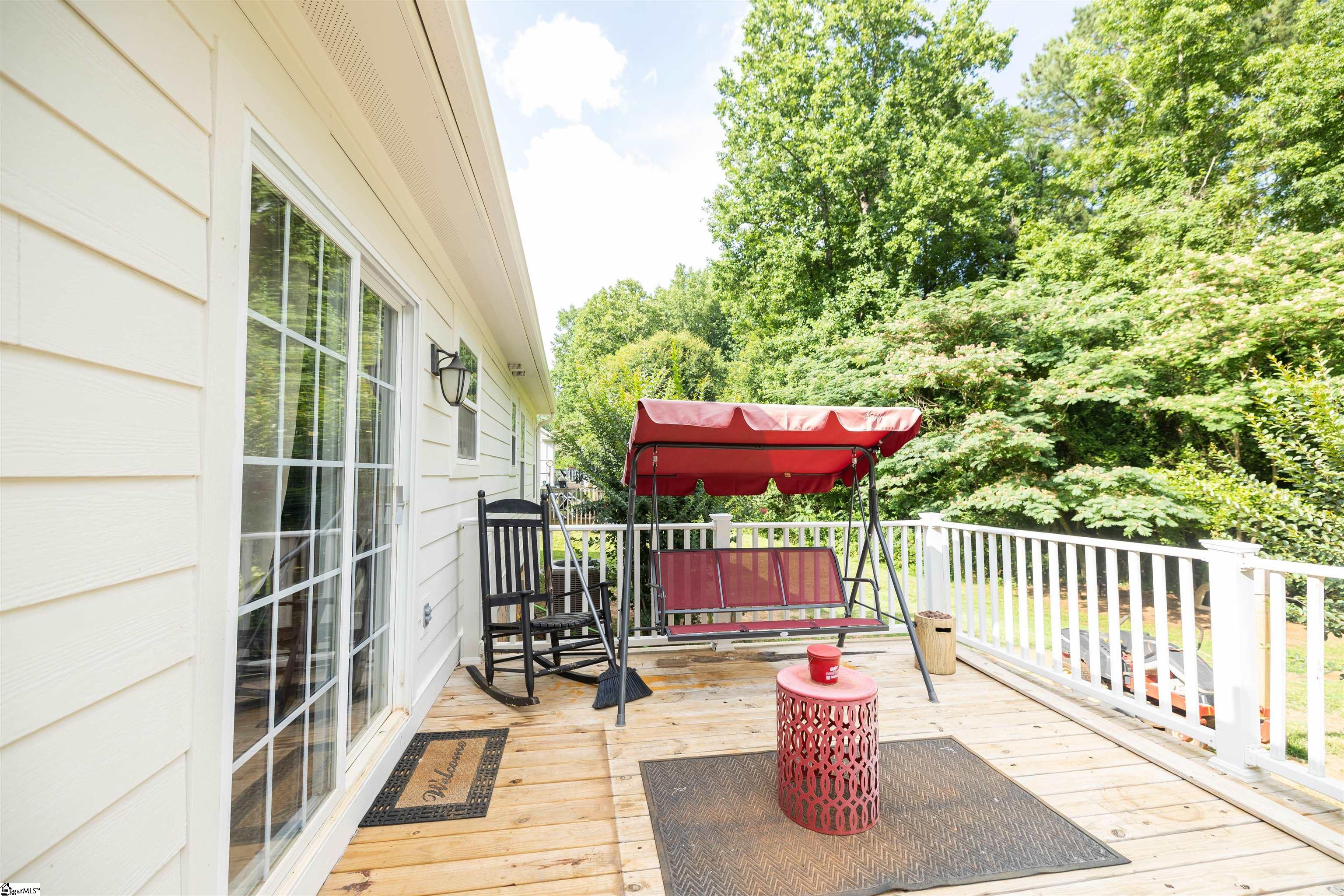 440 Shoresbrook Road Spartanburg, SC 29301 - Photo 3 of 19 Gallery Image 3