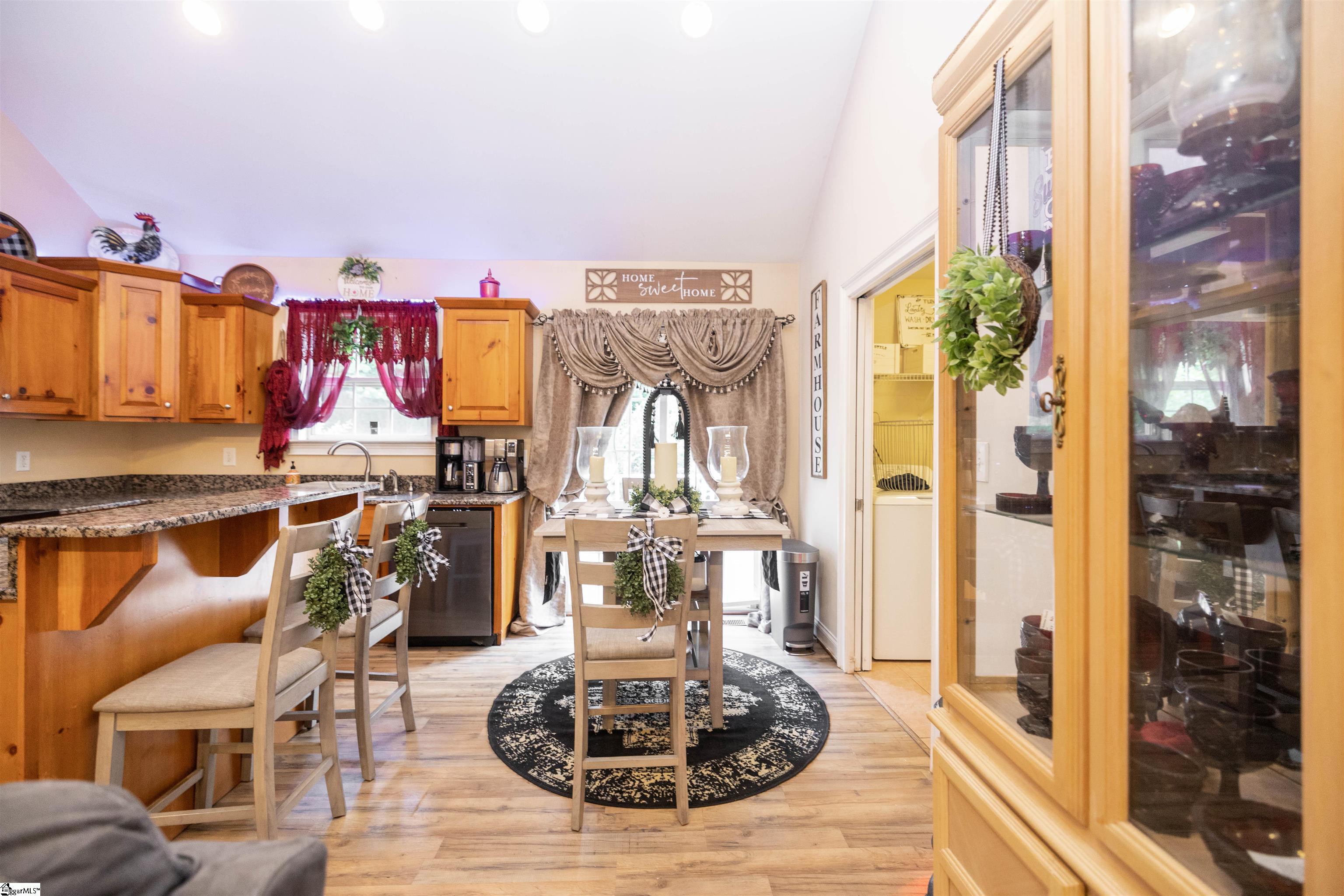 440 Shoresbrook Road Spartanburg, SC 29301 - Photo 6 of 19 Gallery Image 6