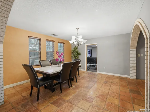 $330,000 | 17525 Benton City Road, Von Ormy, TX 78073