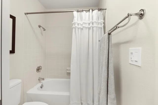 $349,000 | 3928 Park Cir Lane, Unit C, Carmichael, CA 95608