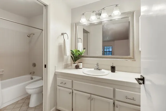 $349,000 | 3928 Park Cir Lane, Unit C, Carmichael, CA 95608