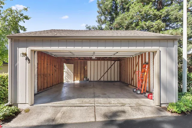 $349,000 | 3928 Park Cir Lane, Unit C, Carmichael, CA 95608