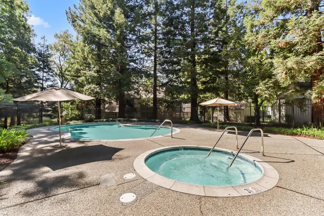 $349,000 | 3928 Park Cir Lane, Unit C, Carmichael, CA 95608