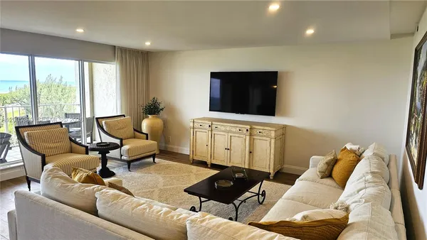 $10,500 | 4001 North Ocean Boulevard, Unit 702, Boca Raton, FL 33431