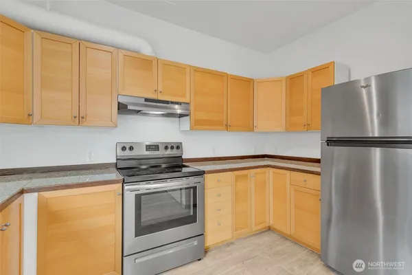 $2,795 | 713 3rd Avenue South, Kent, WA 98032