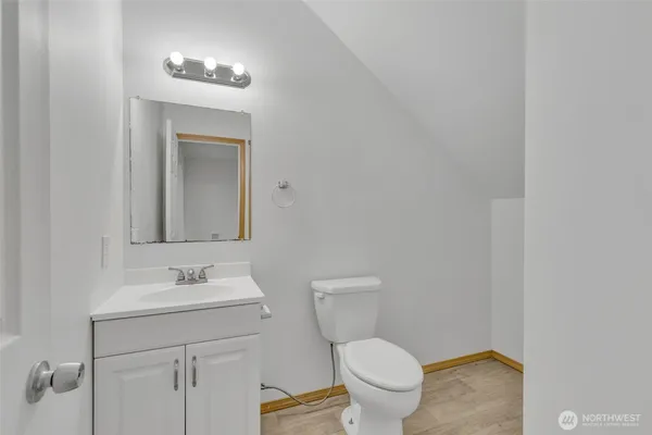$2,795 | 713 3rd Avenue South, Kent, WA 98032
