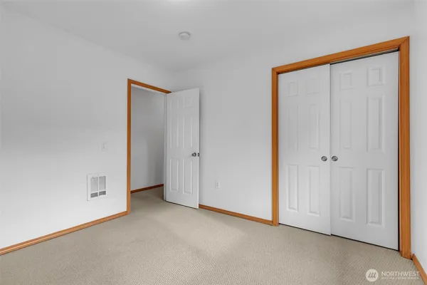 $2,795 | 713 3rd Avenue South, Kent, WA 98032