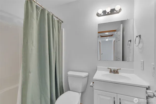 $2,795 | 713 3rd Avenue South, Kent, WA 98032