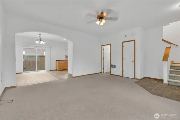 $2,795 | 713 3rd Avenue South, Kent, WA 98032