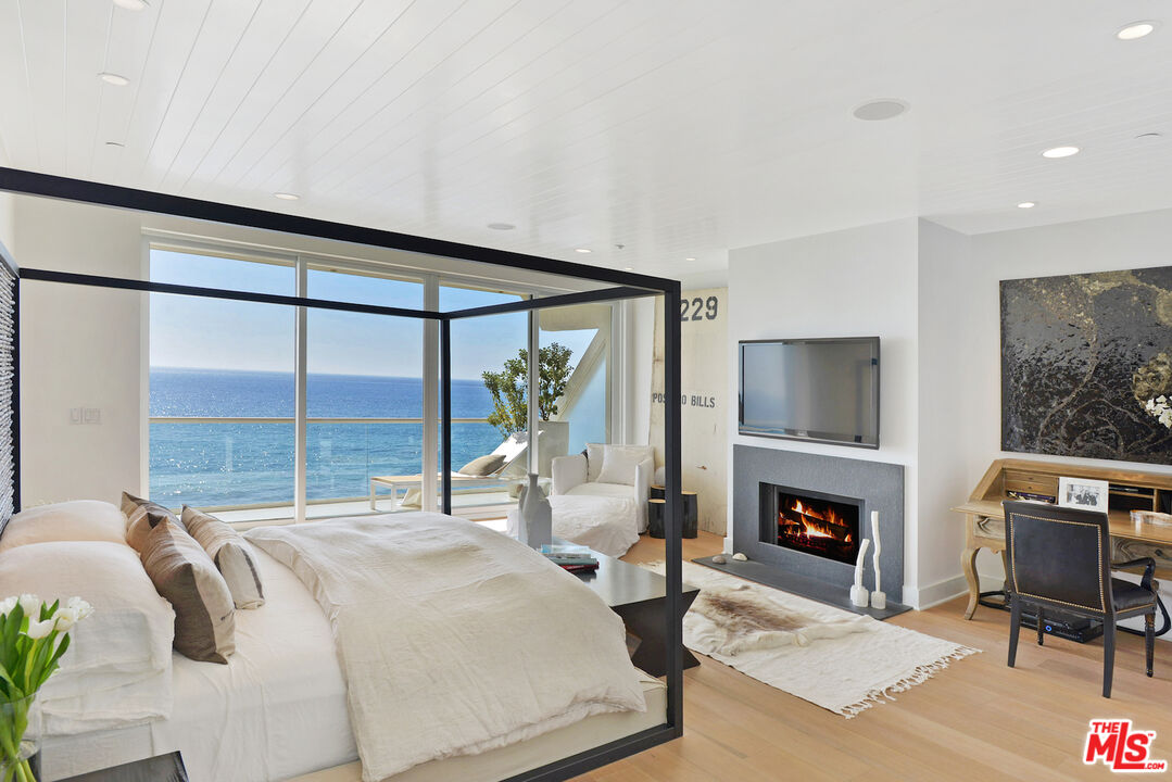 26502 Latigo Shore Drive Malibu, CA 90265 - Photo 21 of 32