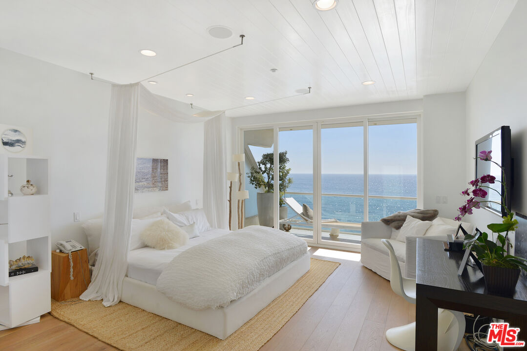 26502 Latigo Shore Drive Malibu, CA 90265 - Photo 27 of 32