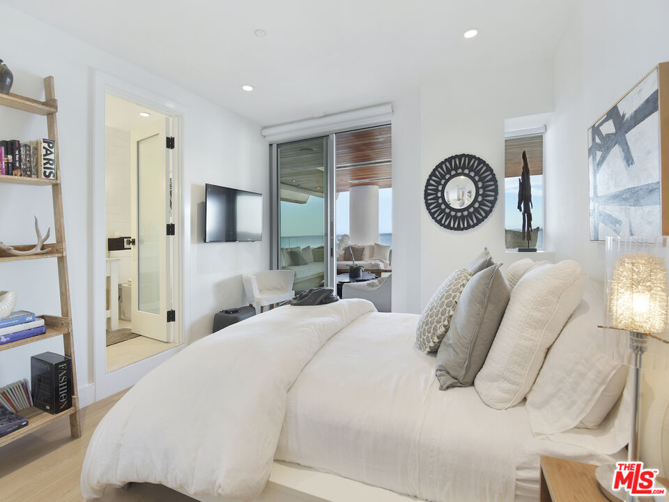 26502 Latigo Shore Drive Malibu, CA 90265 - Photo 29 of 32