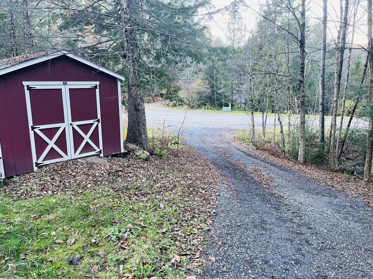337 Cambridge Glen Road Cambridge, VT 05444 - Photo 5 of 36 Gallery Image 5