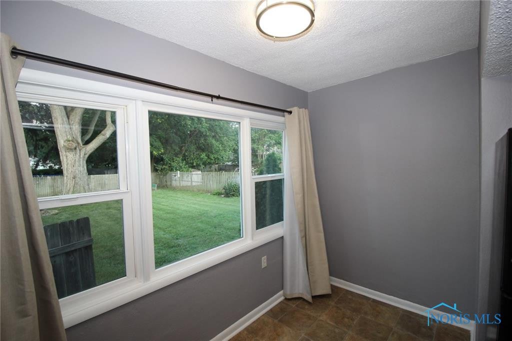 4324 Douglas Road Toledo, OH 43613 - Photo 32 of 48 Gallery Image 32