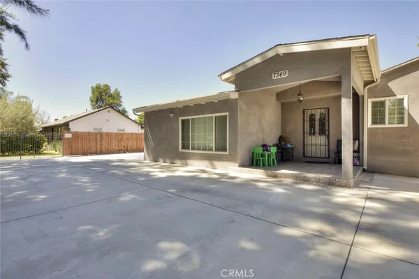$1,299,000 | 7349 Etiwanda Avenue, Reseda, CA 91335
