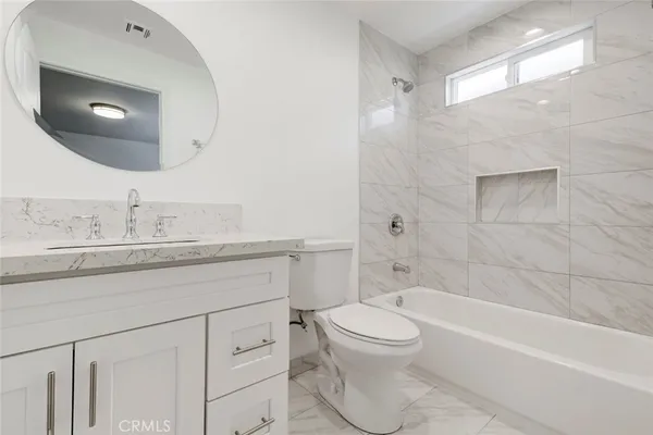 $1,299,000 | 7349 Etiwanda Avenue, Reseda, CA 91335