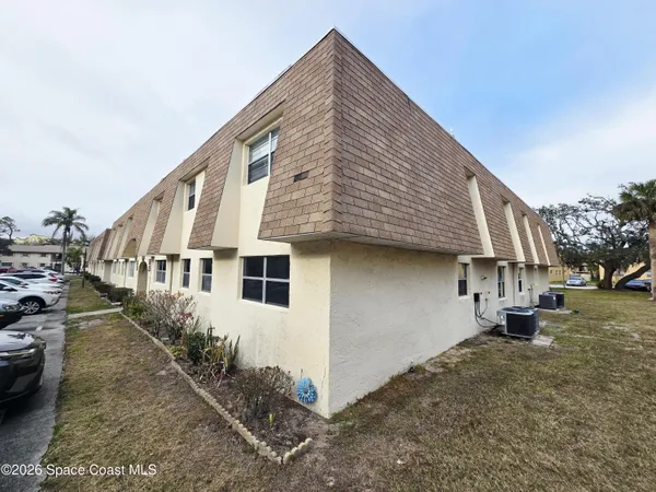 $1,475 | 3135 Shady Dell Lane, Unit 122, Melbourne, FL 32935