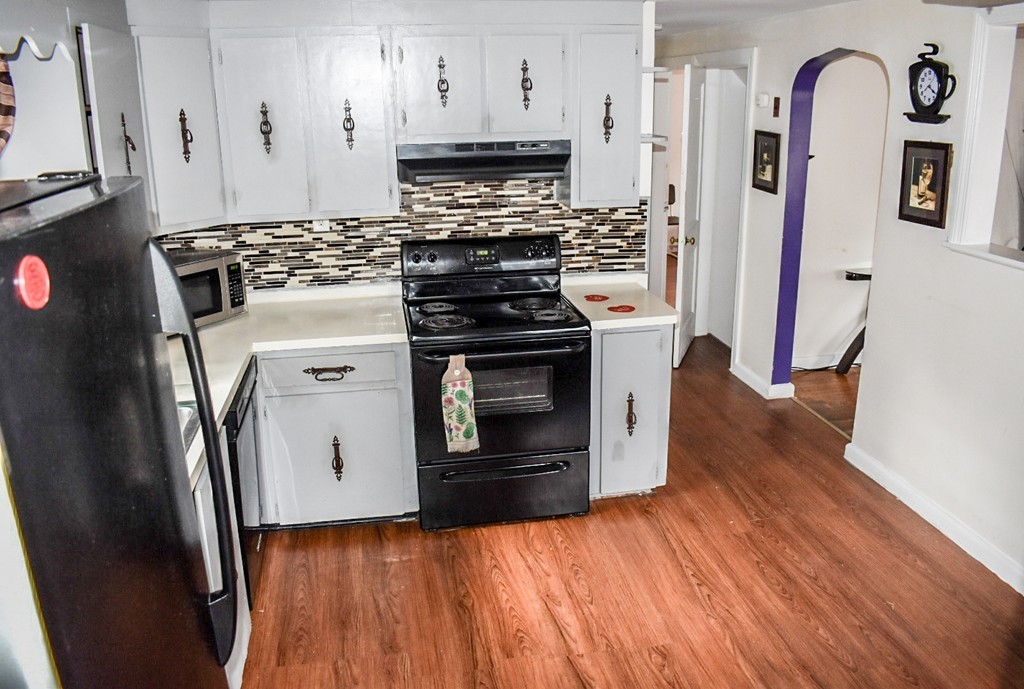 80 Packard Road Stoughton, MA 02072 - Photo 2 of 12