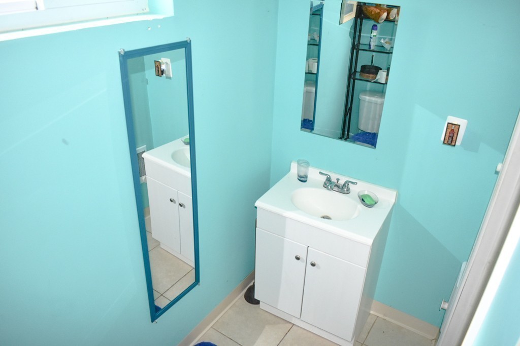 80 Packard Road Stoughton, MA 02072 - Photo 5 of 12