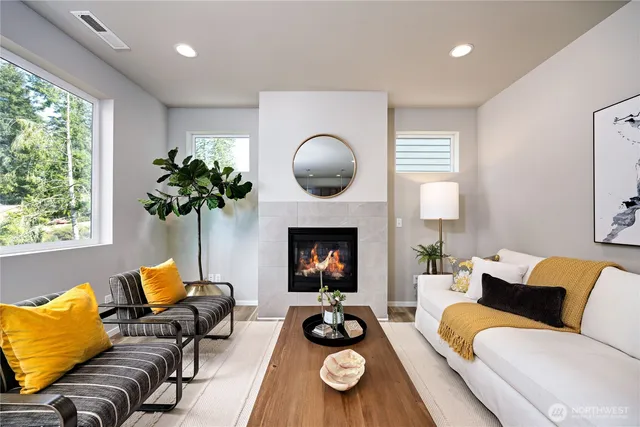 $599,950 | 278 Northeast Shadowhawk Lane, Bremerton, WA 98311