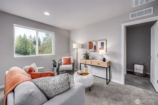 $599,950 | 278 Northeast Shadowhawk Lane, Bremerton, WA 98311