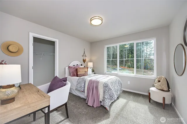 $599,950 | 278 Northeast Shadowhawk Lane, Bremerton, WA 98311