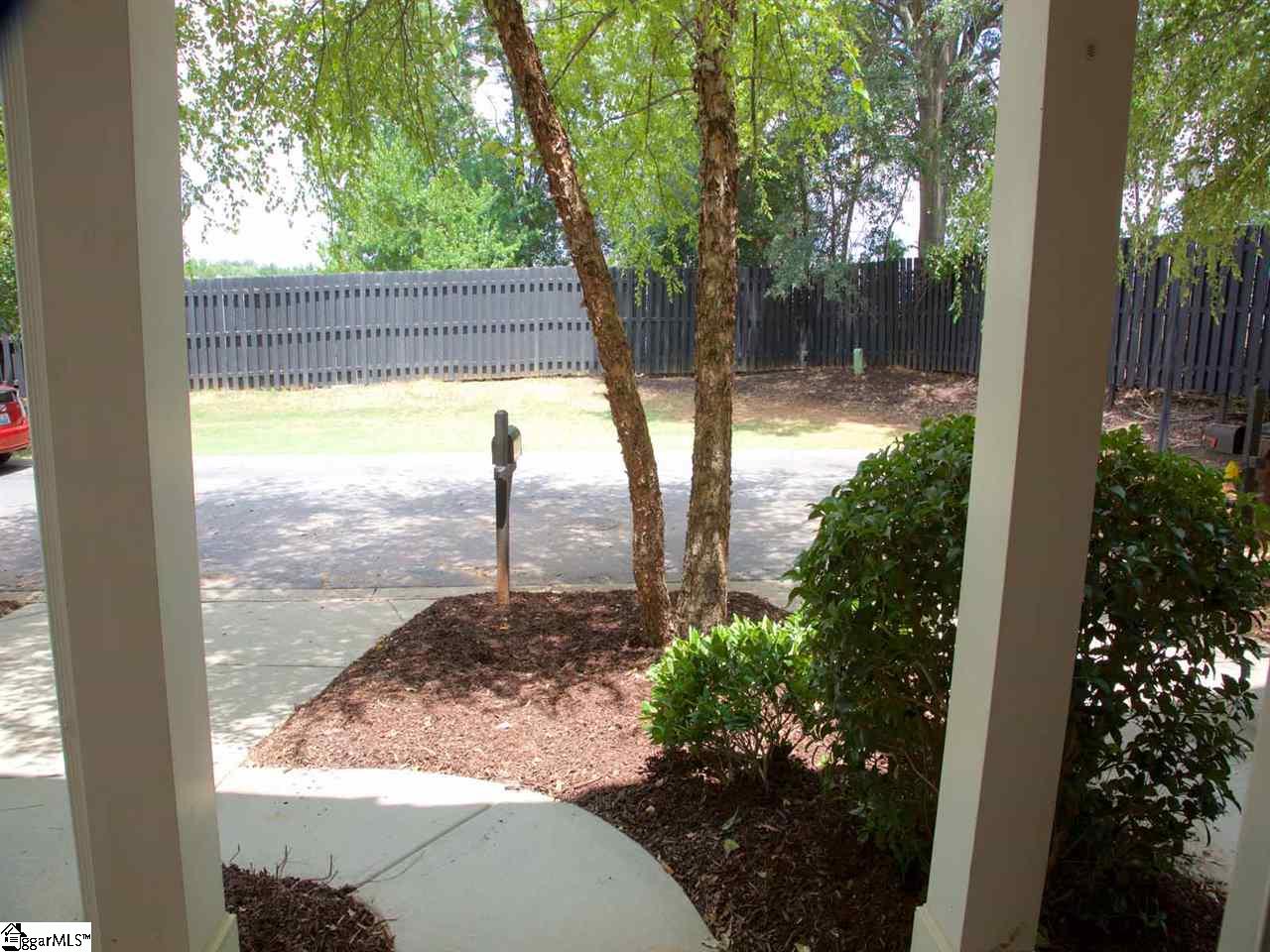 406 Chamonix Court Greenville, SC 29607 - Photo 2 of 35