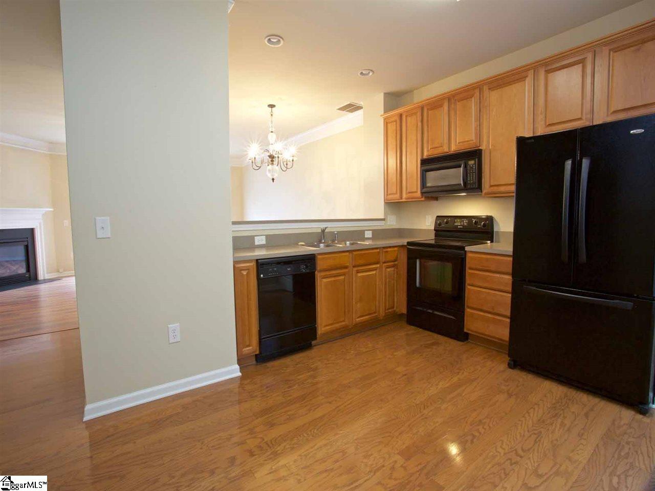 406 Chamonix Court Greenville, SC 29607 - Photo 16 of 35