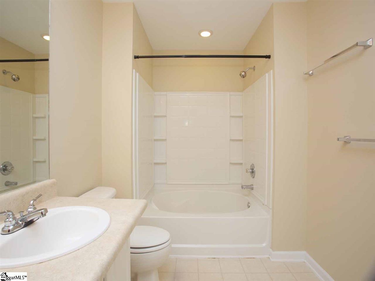 406 Chamonix Court Greenville, SC 29607 - Photo 23 of 35