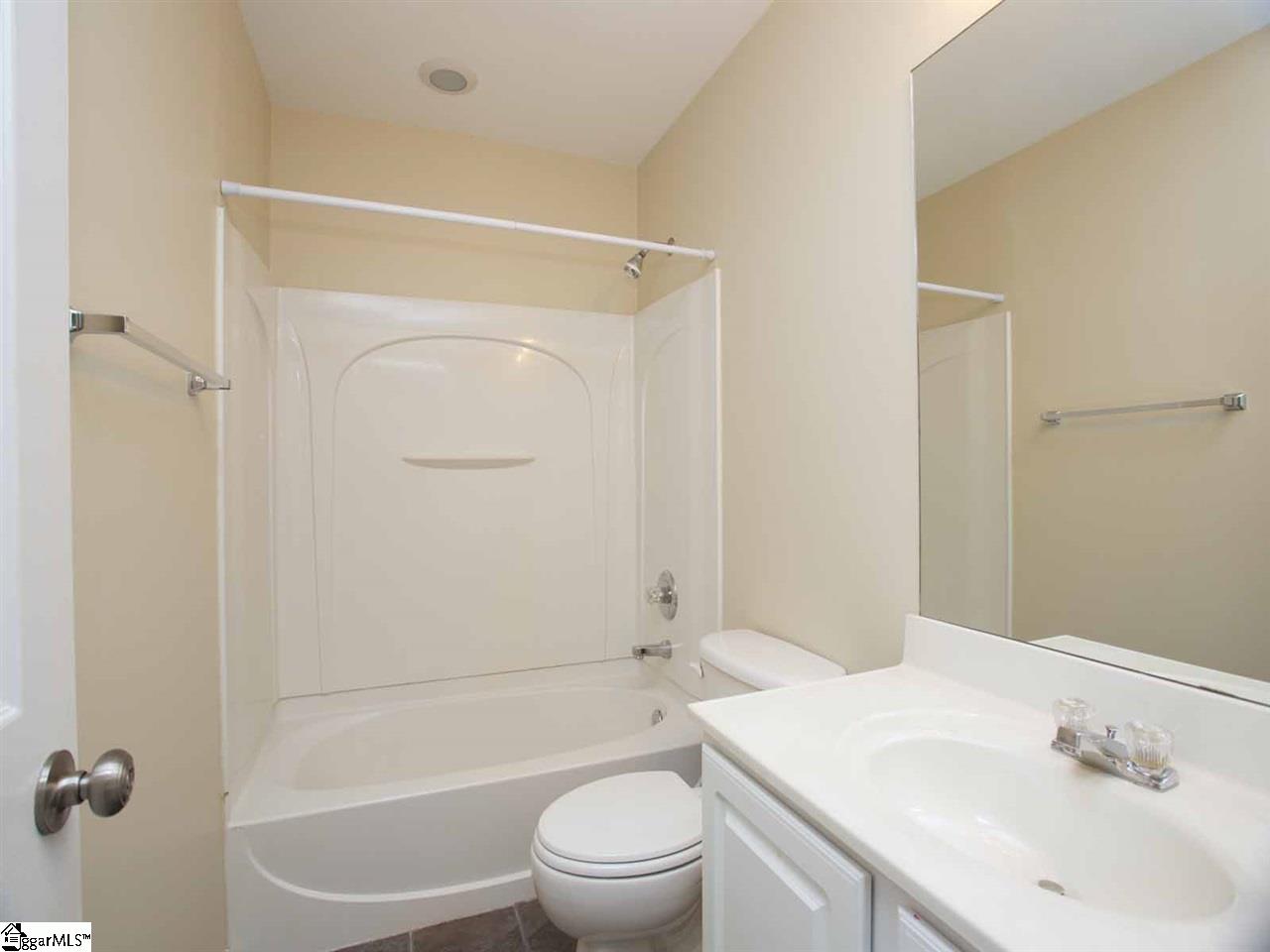 406 Chamonix Court Greenville, SC 29607 - Photo 26 of 35