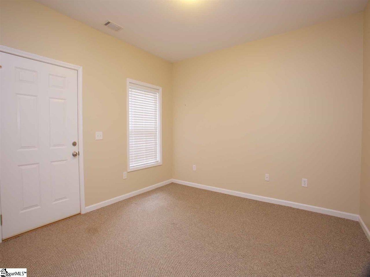 406 Chamonix Court Greenville, SC 29607 - Photo 7 of 35