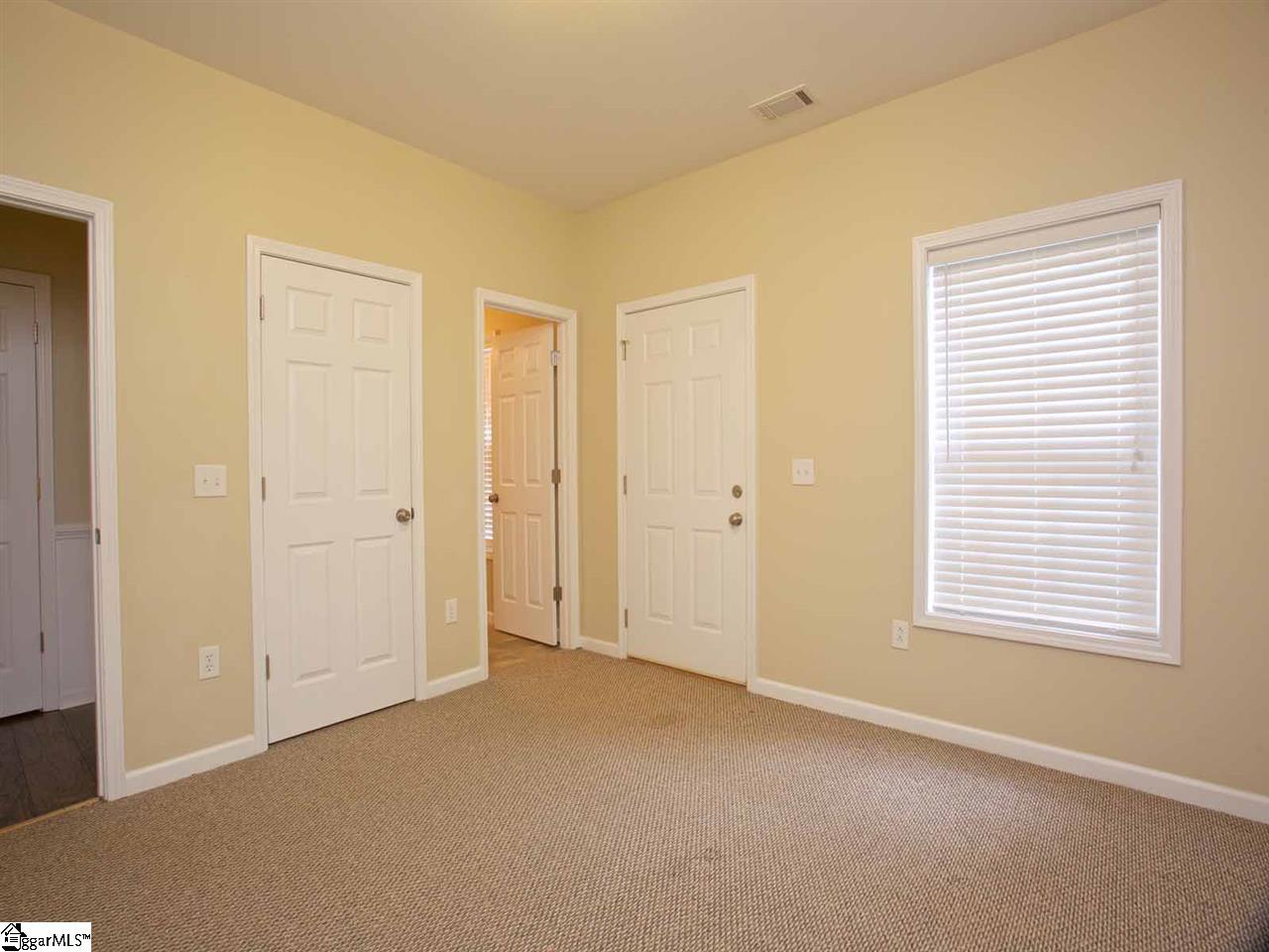 406 Chamonix Court Greenville, SC 29607 - Photo 8 of 35