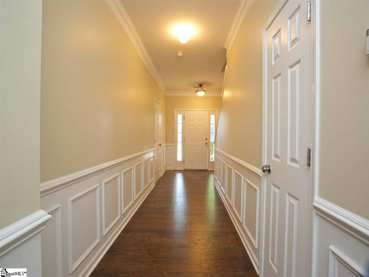 406 Chamonix Court Greenville, SC 29607 - Photo 10 of 35