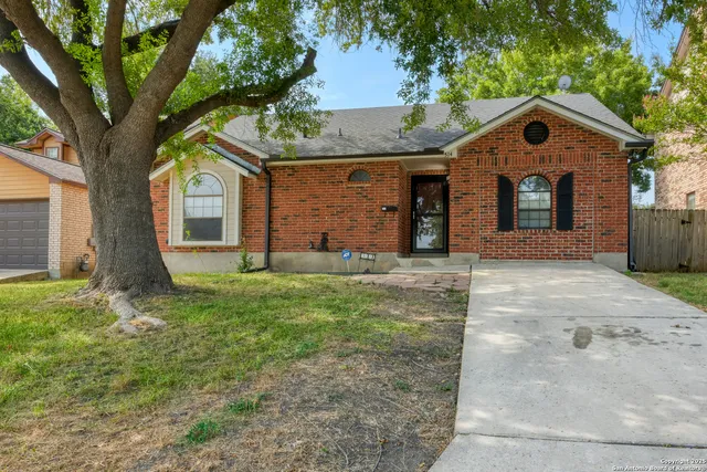 $1,850 | 514 Freiling, San Antonio, TX 78213