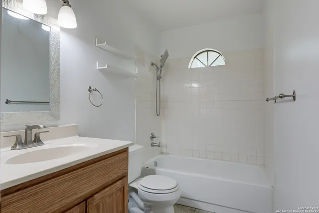 $1,850 | 514 Freiling, San Antonio, TX 78213