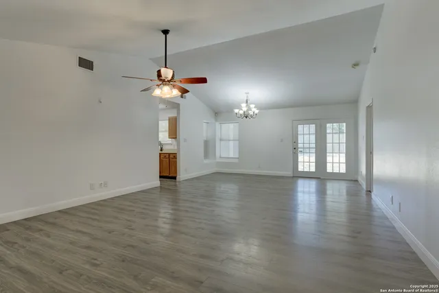 $1,850 | 514 Freiling, San Antonio, TX 78213