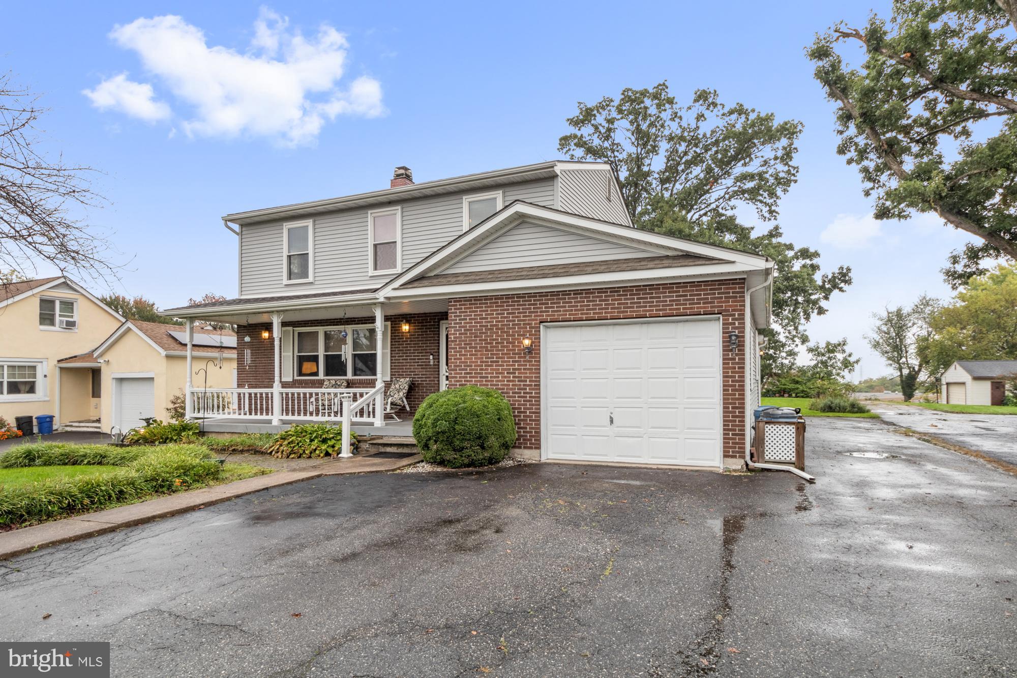6004 Shady Spring Avenue Rosedale, MD 21237 - Photo 36 of 39 Spacious driveway & 1 car garage