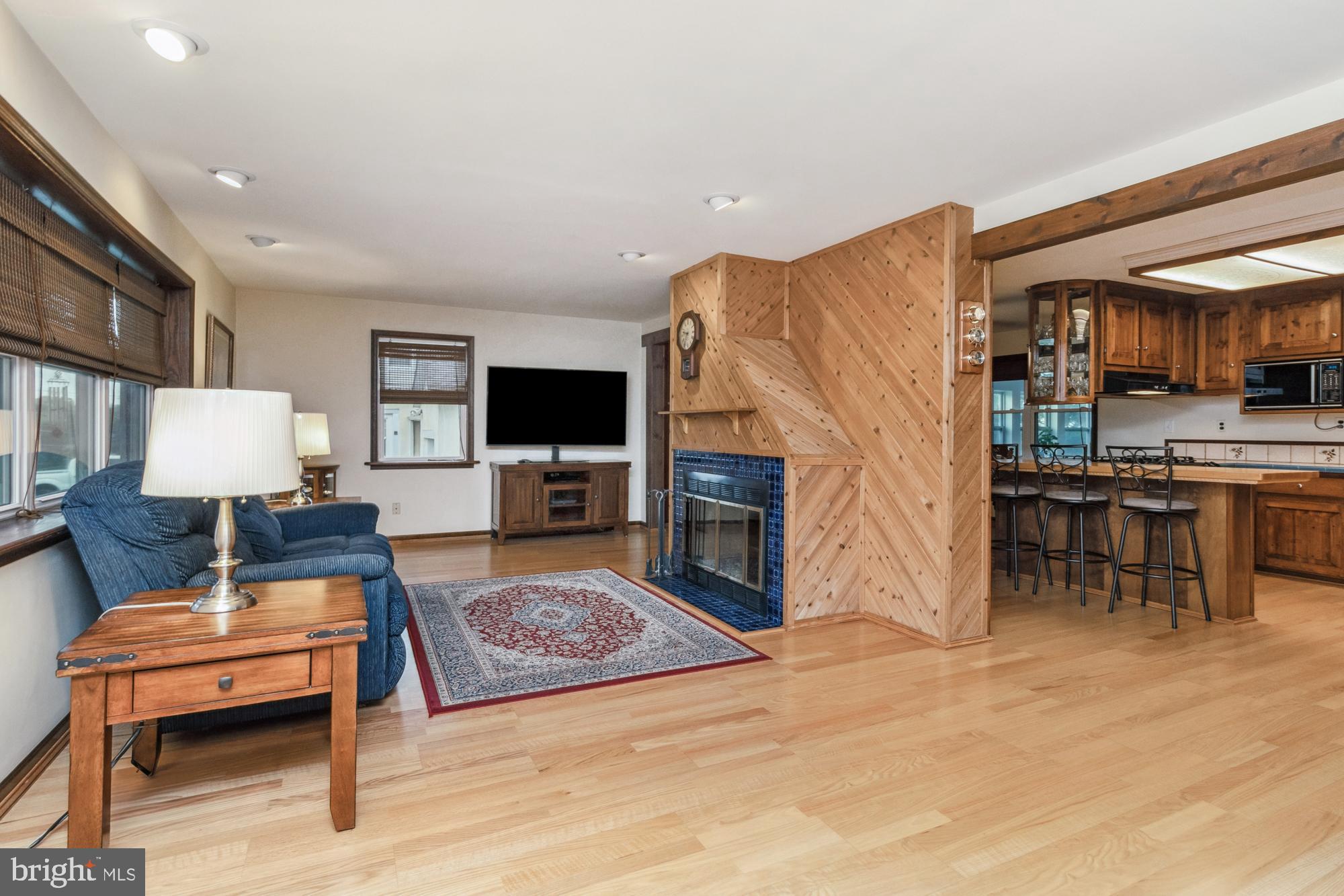 6004 Shady Spring Avenue Rosedale, MD 21237 - Photo 38 of 39 Flowing floor plan