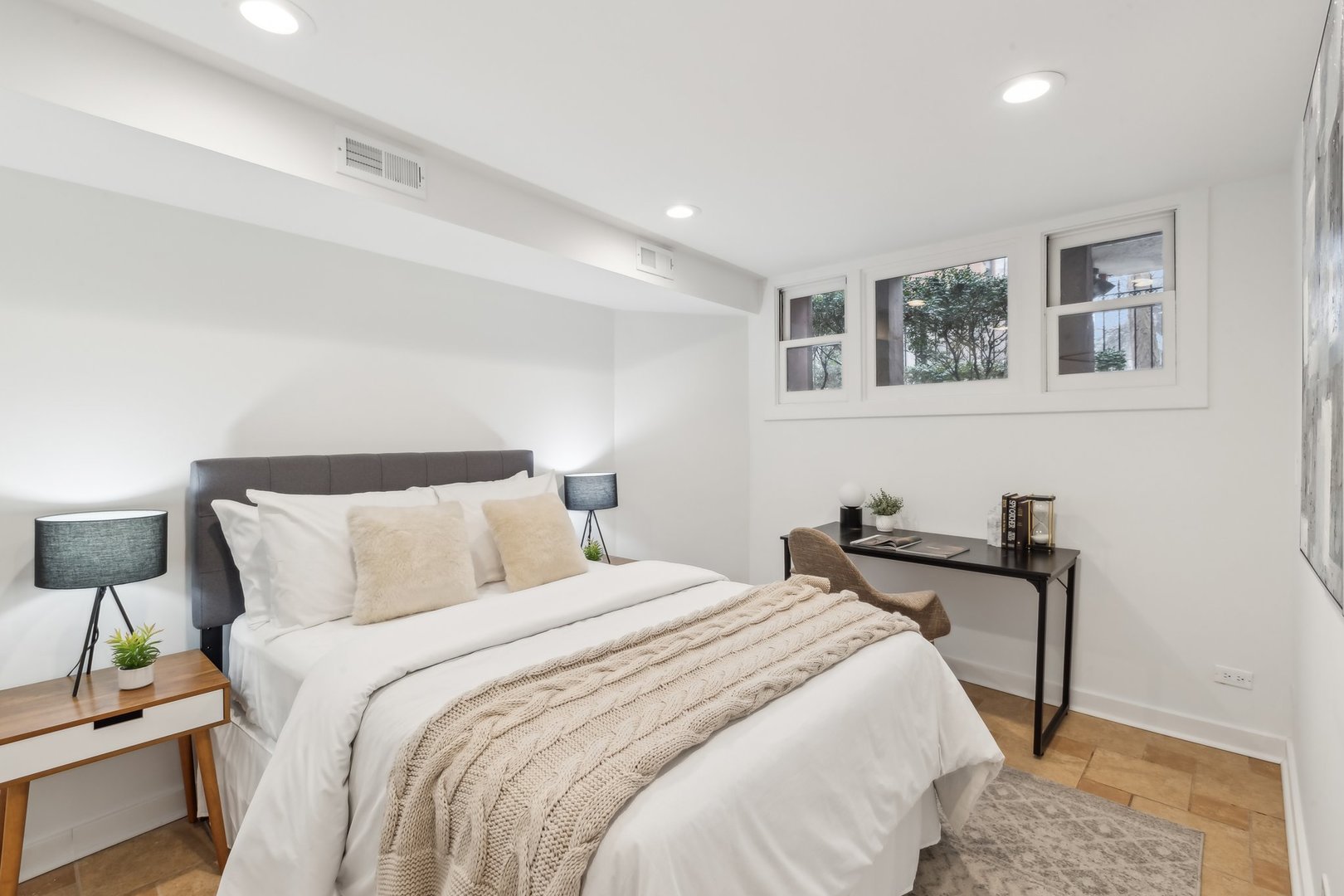 45 East Division Street Chicago, IL 60611 - Photo 31 of 41