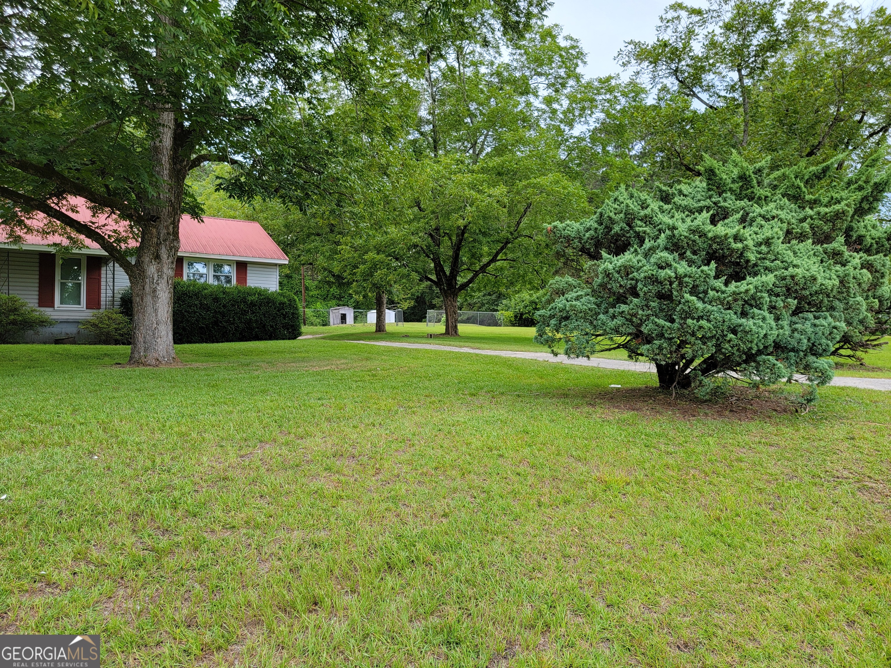 367 Mt Pleasant Church Road Gordon, GA 31031 - Photo 4 of 34