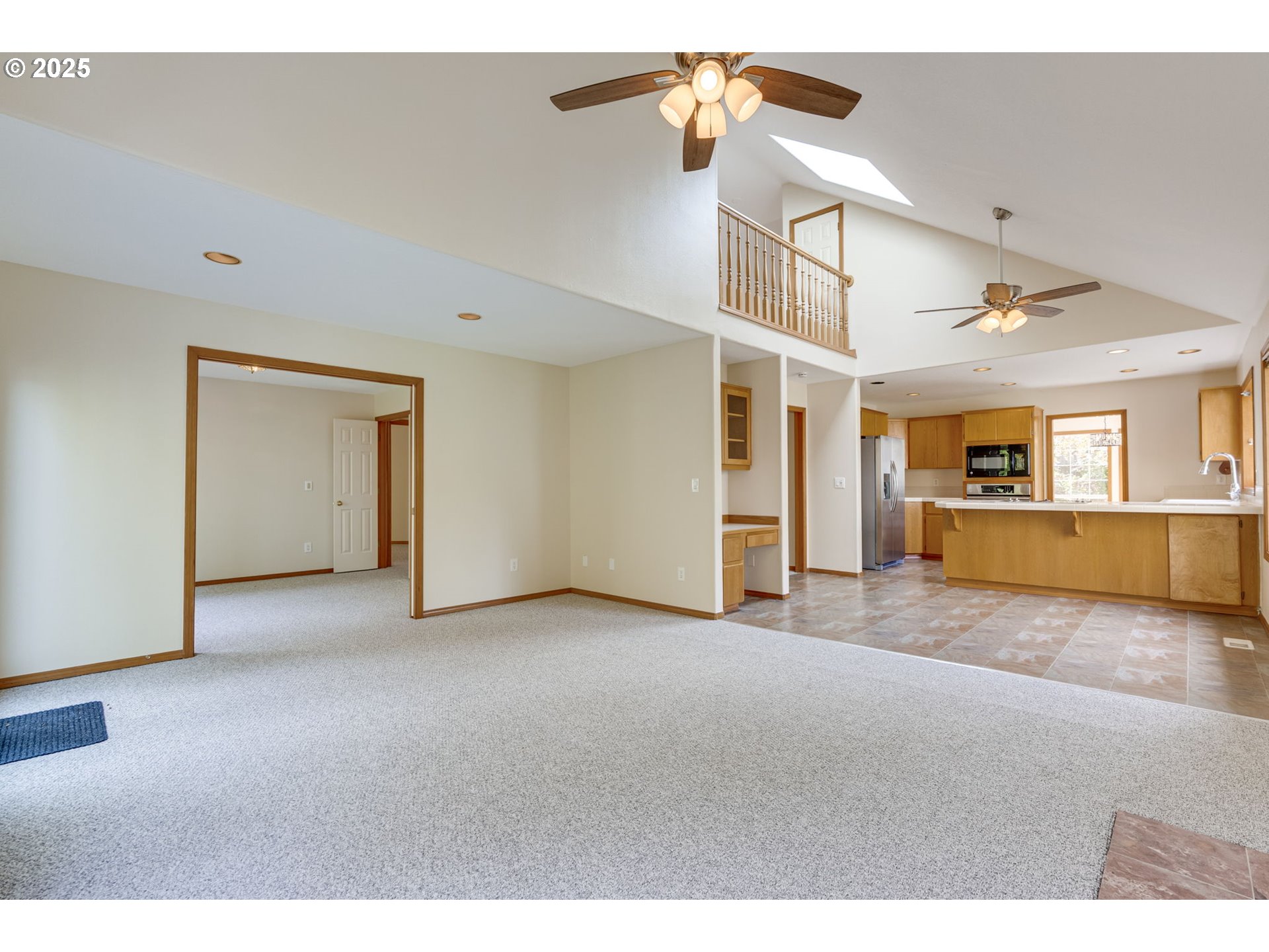 13655 Southwest Mountain Ridge Court Tigard, OR 97224 - Photo 13 of 46 Gallery Image 13