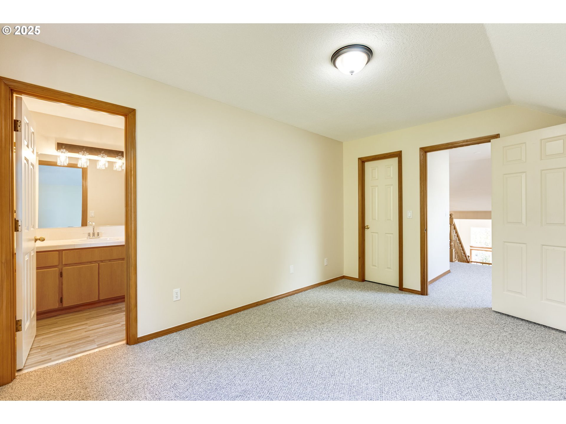 13655 Southwest Mountain Ridge Court Tigard, OR 97224 - Photo 29 of 46 Gallery Image 29