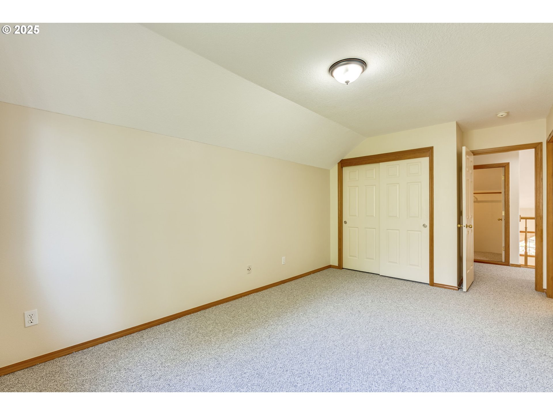 13655 Southwest Mountain Ridge Court Tigard, OR 97224 - Photo 31 of 46 Gallery Image 31