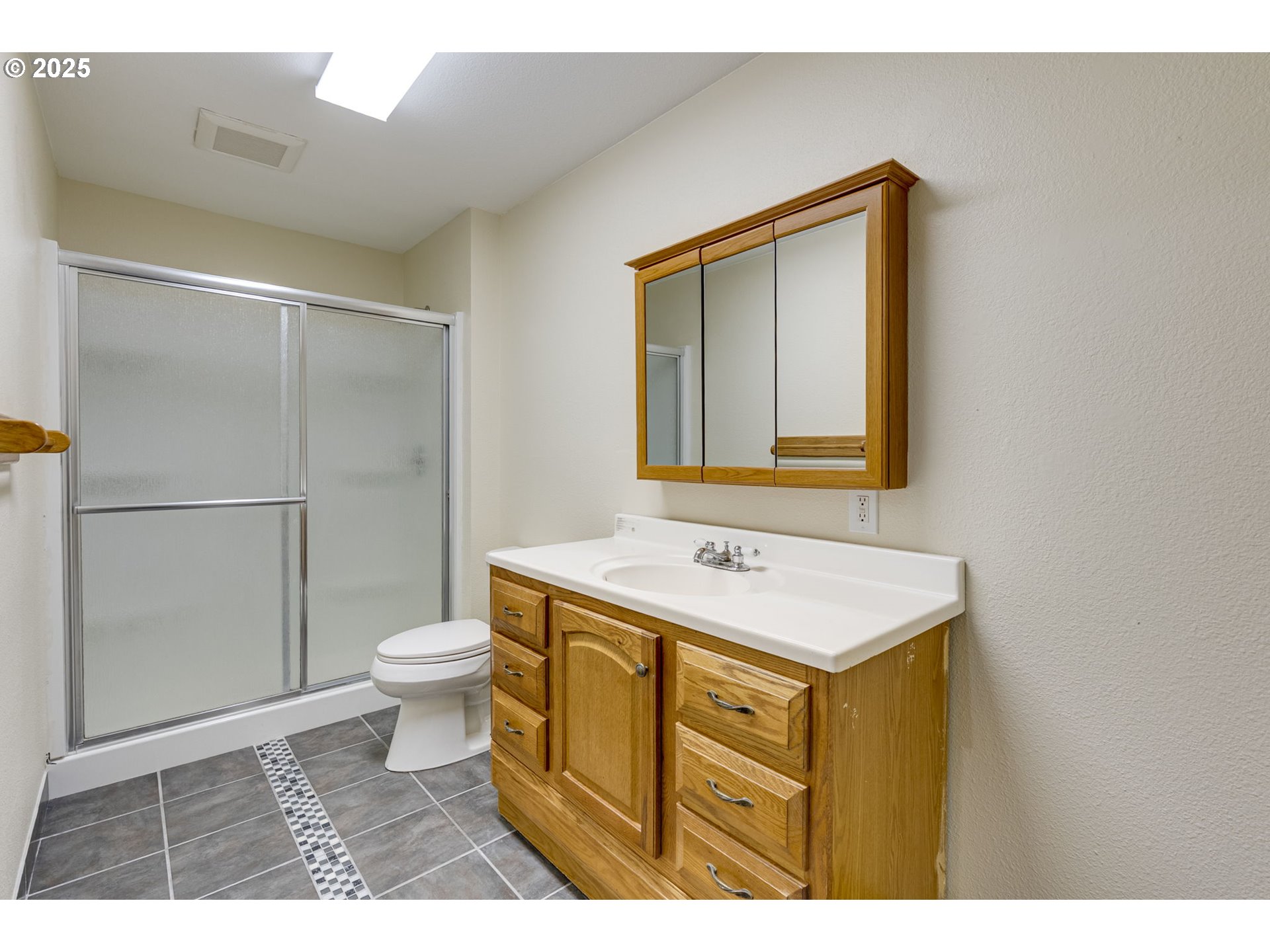 13655 Southwest Mountain Ridge Court Tigard, OR 97224 - Photo 40 of 46 Gallery Image 40