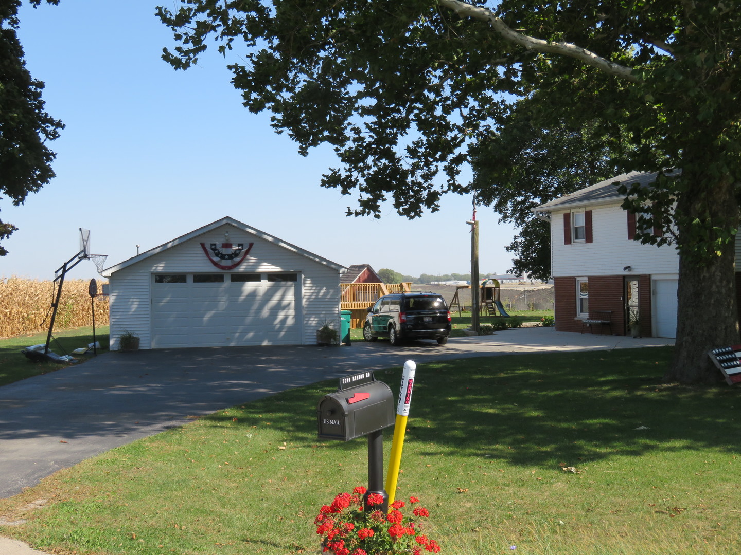 7740 Lisbon Road Morris, IL 60450 - Photo 1 of 2 a view of a garden