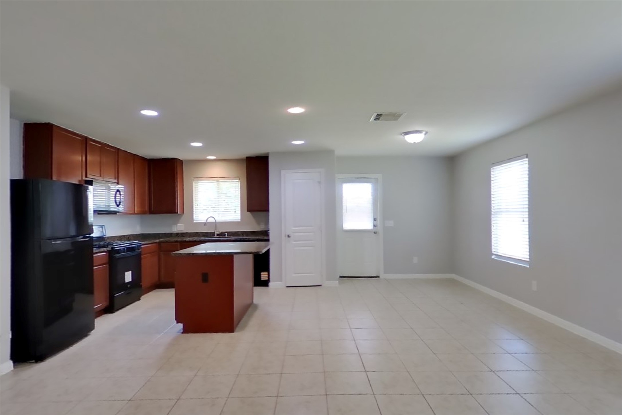 930 Salado Slough Lane Rosenberg, TX 77471 - Photo 4 of 15