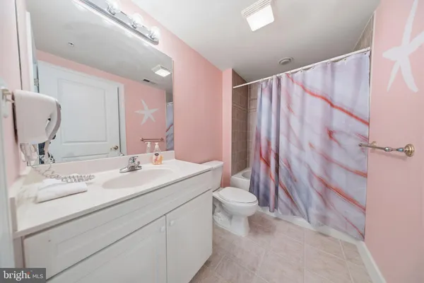 $249,000 | 1 Dock Street, Unit 203, Crisfield, MD 21817