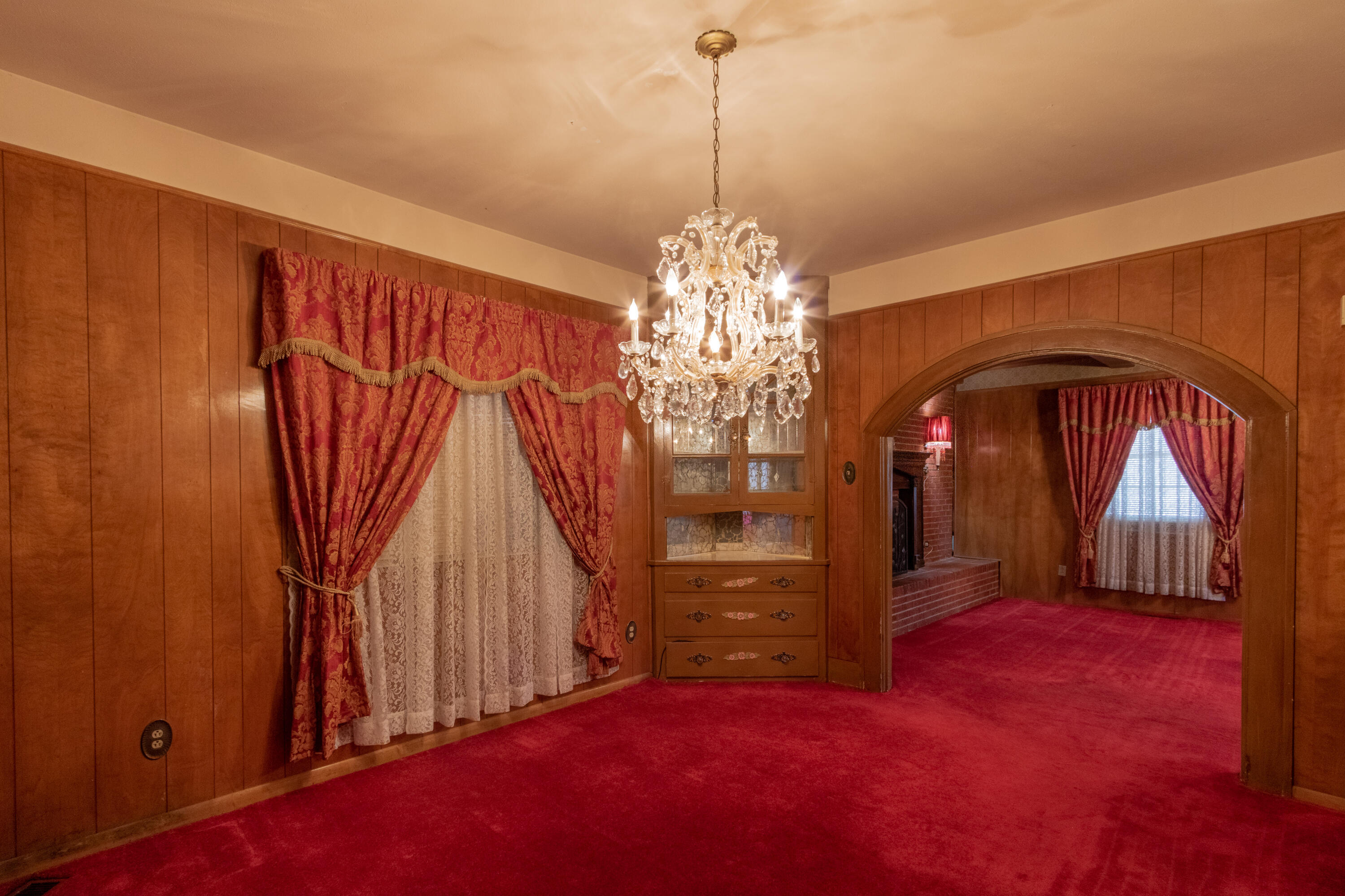 709 80th Street Lubbock, TX 79404 - Photo 11 of 57 IMG_1540-HDR