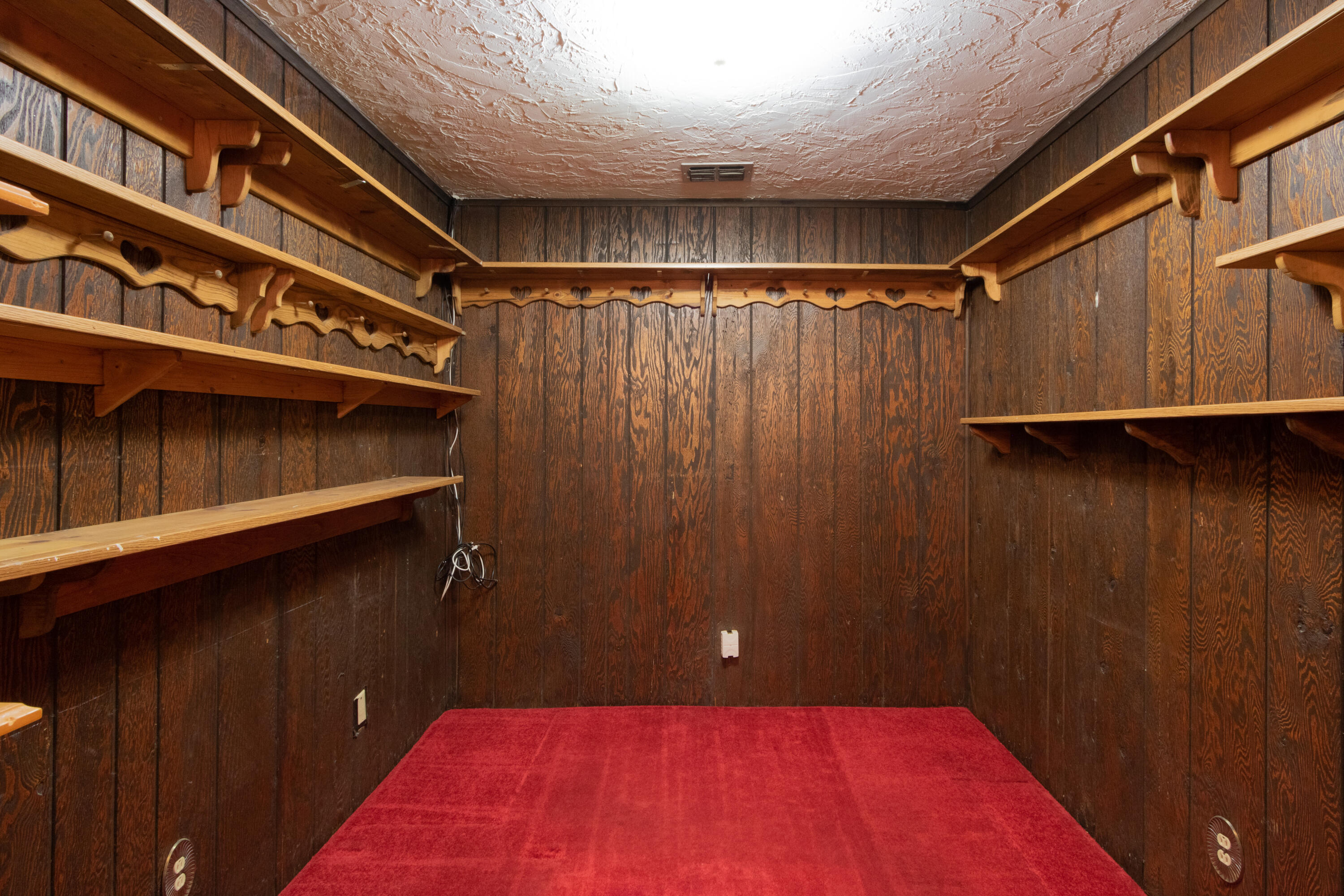 709 80th Street Lubbock, TX 79404 - Photo 32 of 57 IMG_1594-HDR